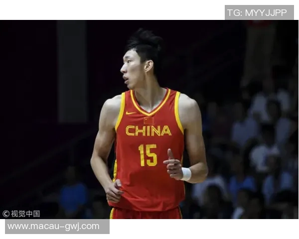 贾诚的奋斗之路与人生哲学探索：从平凡到卓越的成长故事