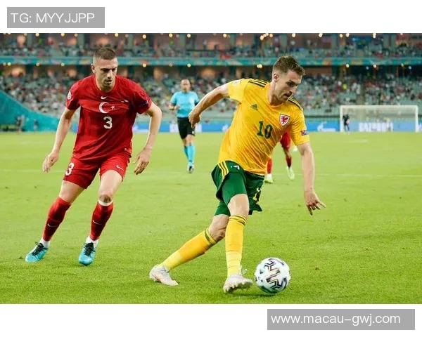 拉科鲁尼亚迎战米兰精彩对决展现欧洲足球魅力与激情